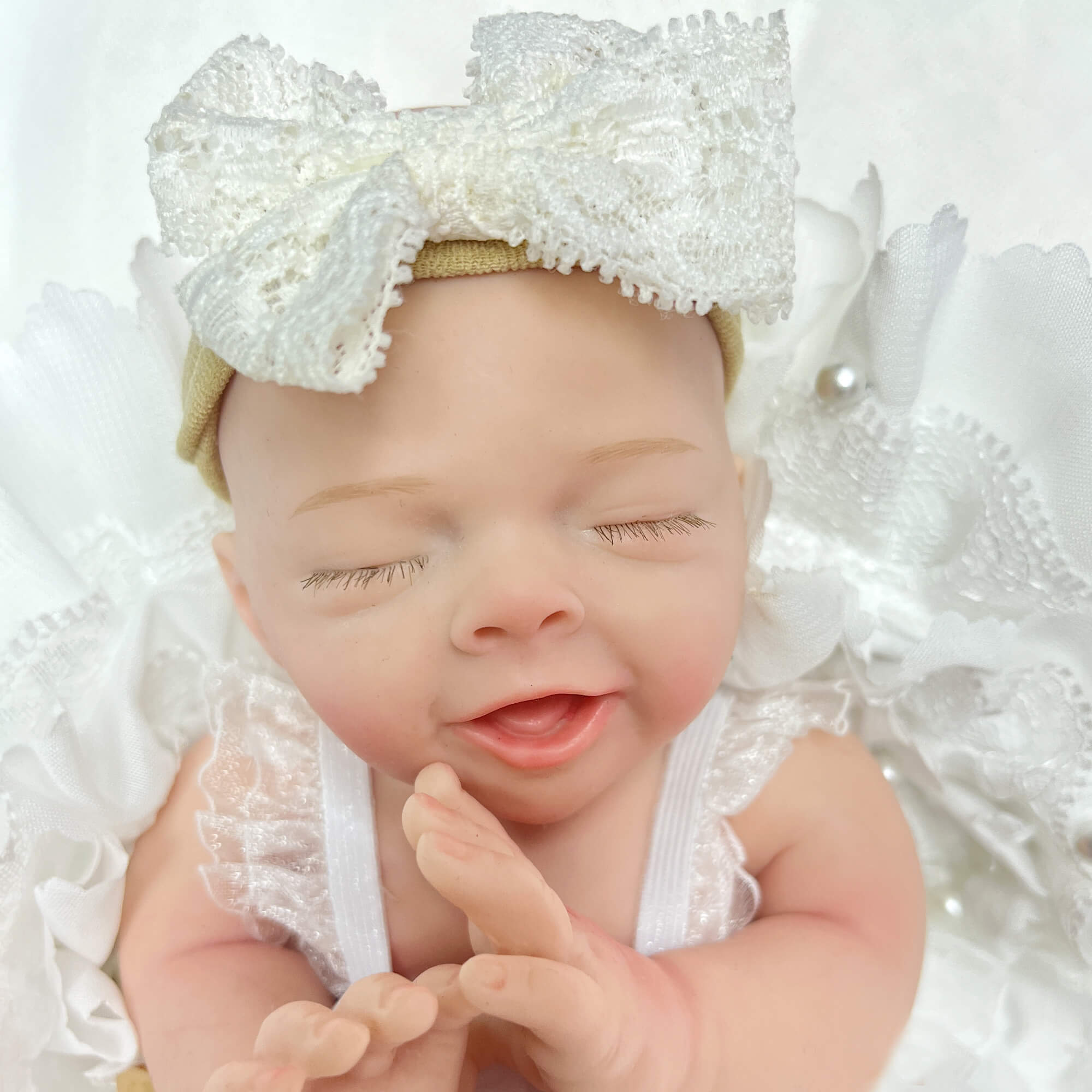 10-Inch Full Silicone Reborn Baby Girl Doll: Lifelike Collectible