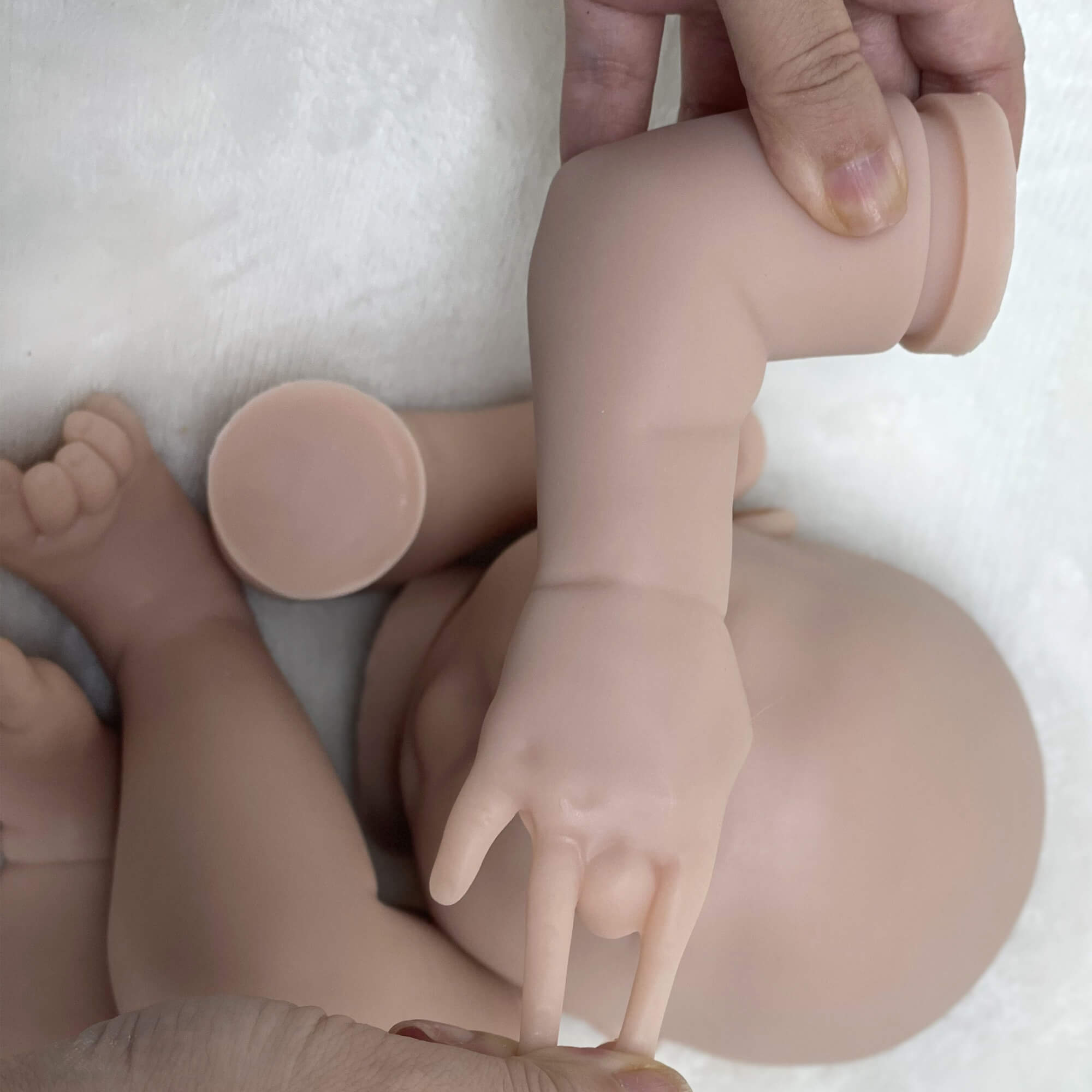 22 Inch Reborn Baby Dolls Kits Solid Silicone Unpainted Reborn Kit DIY with Closed Eyes
