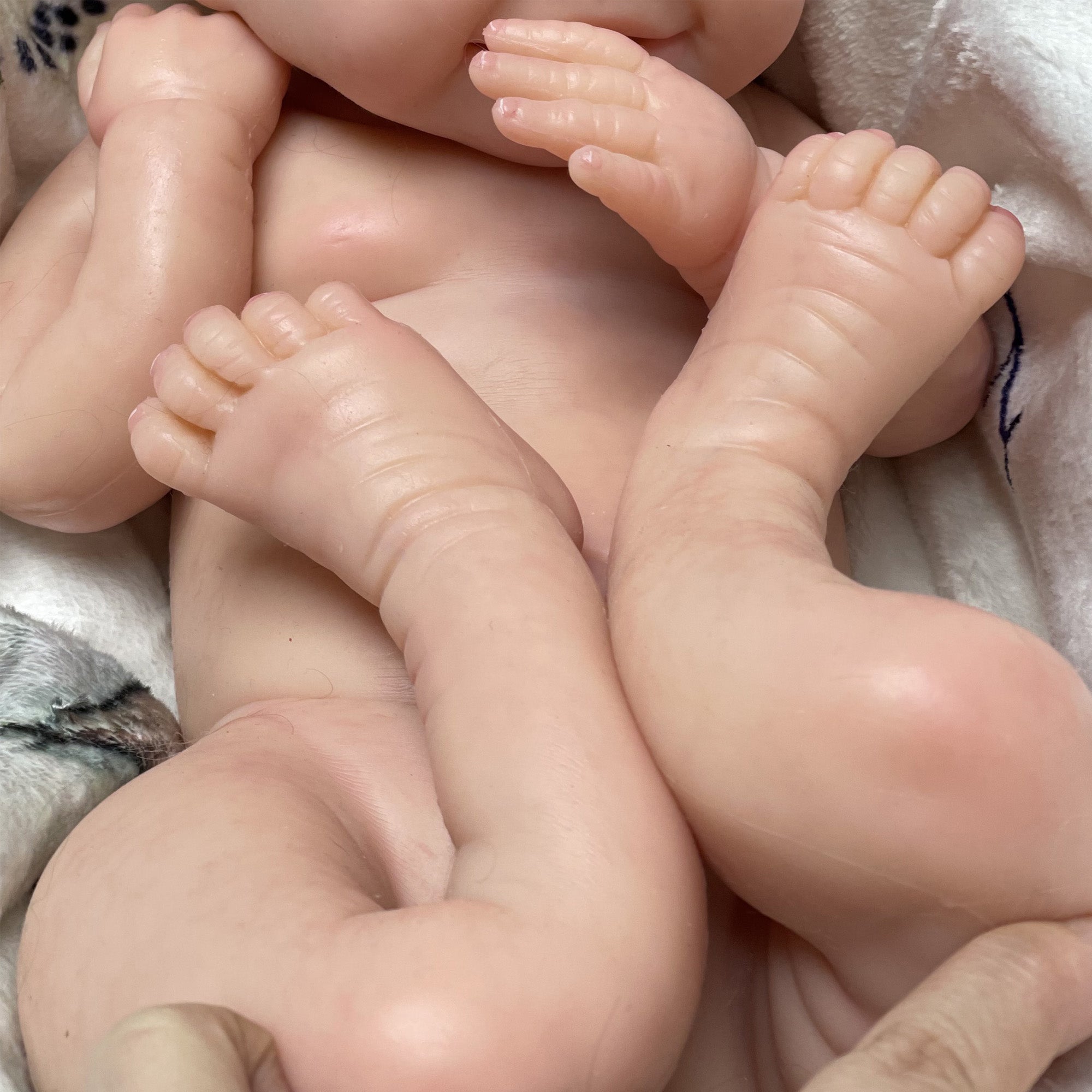 Weighted Reborn Lifelike Baby Dolls (3kg)